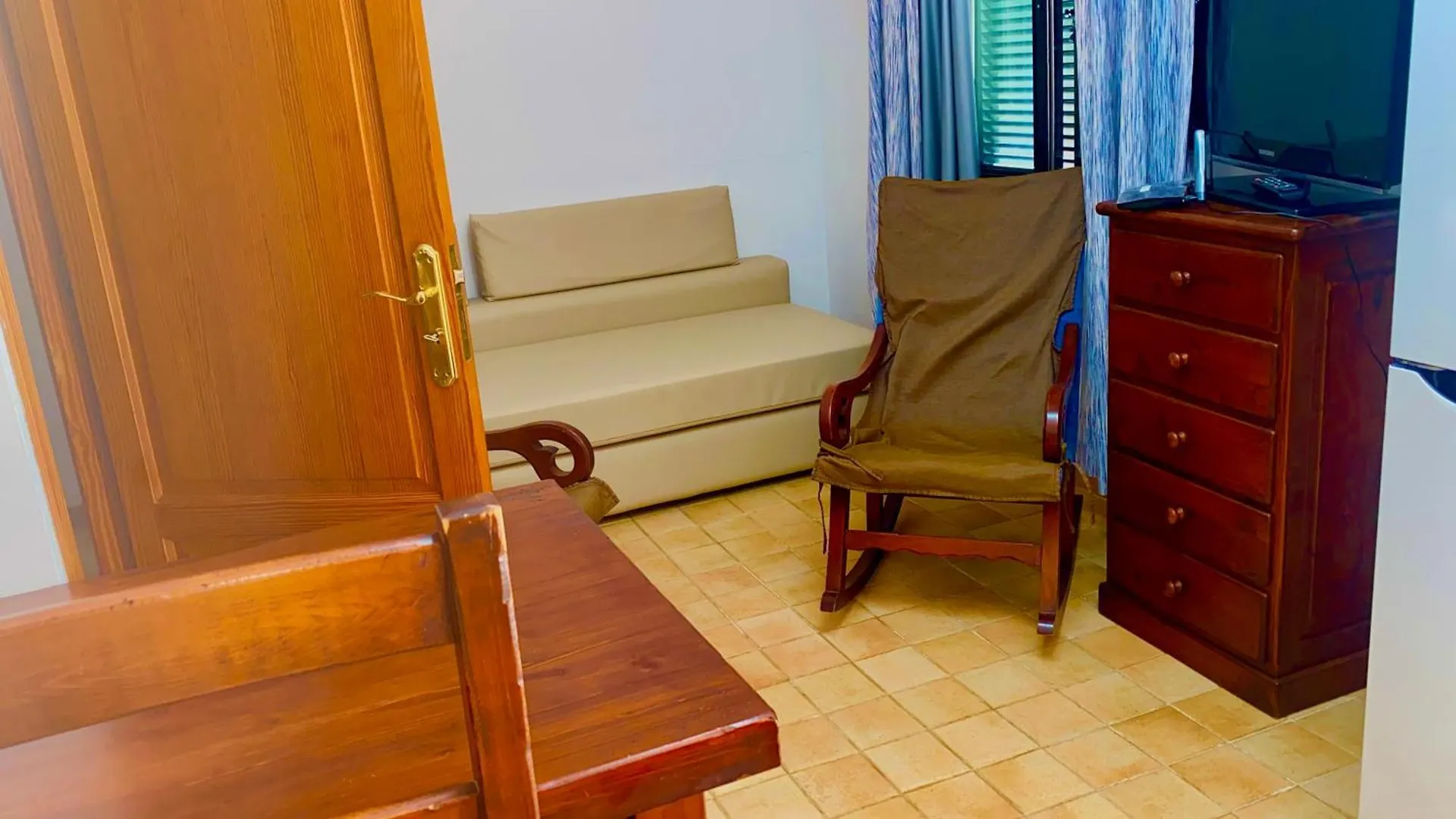 Aguait I - Villa With Private Mountain Per Runners, Trailer, Near Beach Puerto Pollensa,Belong To The Property Puerto Pollensa Villas And Apartments  פורט דה פולנסה